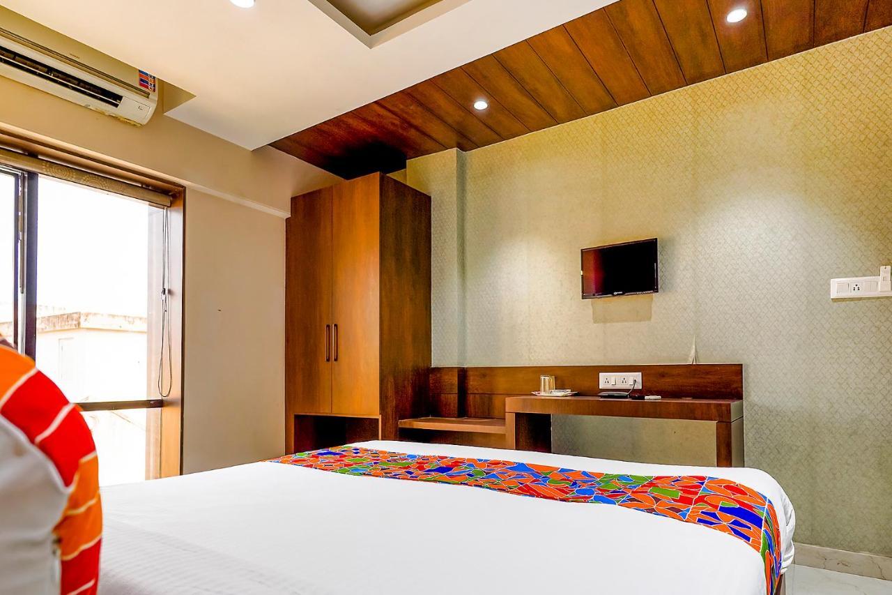 Fabhotel Eros 211 - Nr Sreebhumi Kalkutta Kültér fotó
