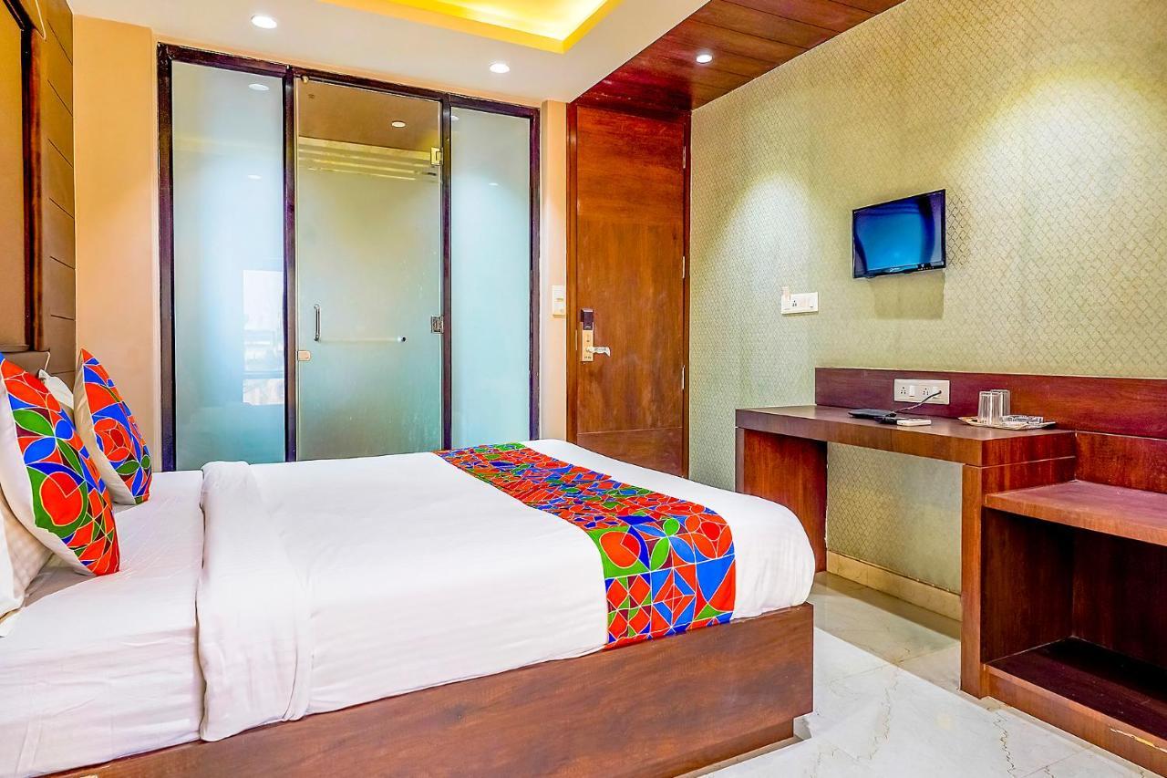 Fabhotel Eros 211 - Nr Sreebhumi Kalkutta Kültér fotó